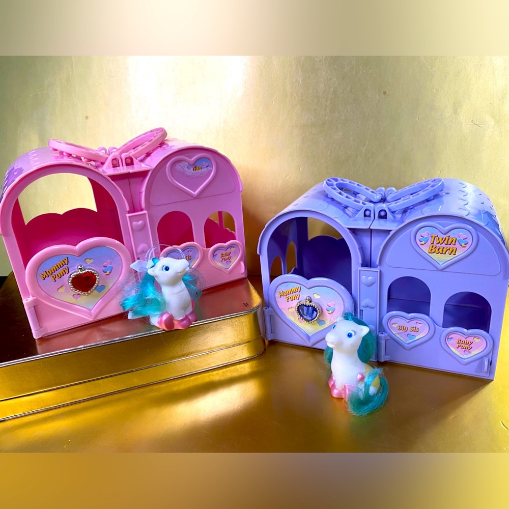 PONY LUV 90’s LOVABLE PLAY PONY GEM TWIN BARNS & BABY PONIES BUNDLE TARA TOYS